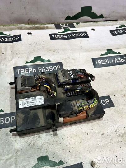 Блок предохранителей - Ford Transit MK8 2.2