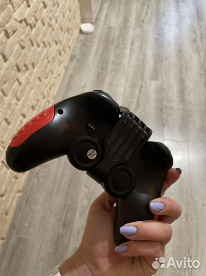 Геймпад для телефона