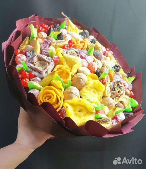 Букет из сухофруктов