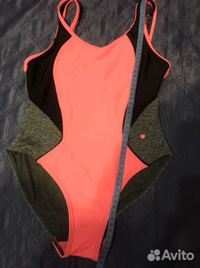 Купальник Re (reserverd) новый