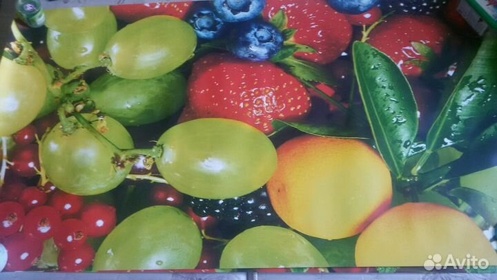 Фотообои фрукты и аквариум выс.170;длина 200