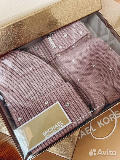 Комплект шапка,шарф,перчатки Michael Kors