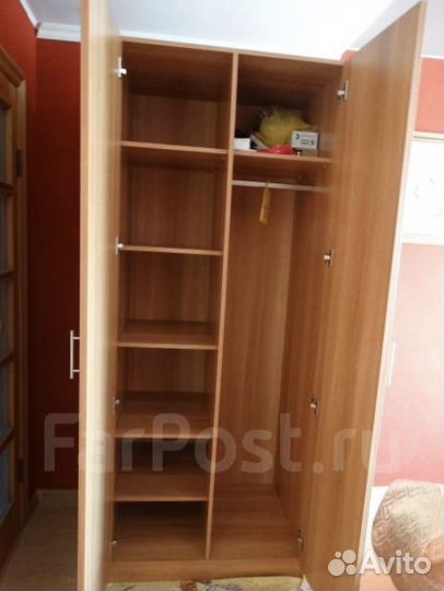 Шкаф