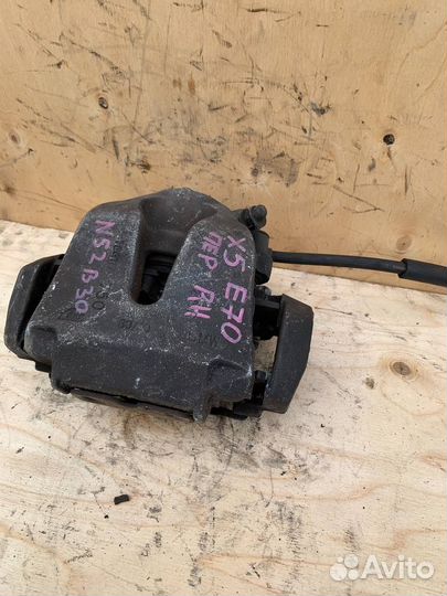 Передний правый тормозной суппорт BMW X5 E70