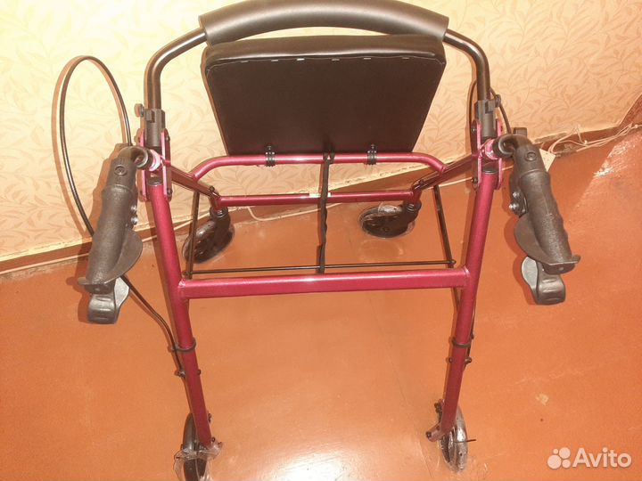 Ходунки для инвалидов