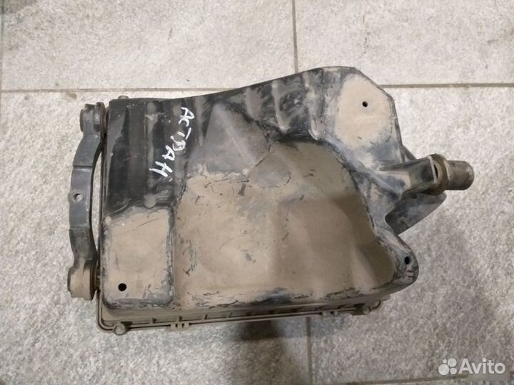 Корпус воздушного фильтра Opel Astra H