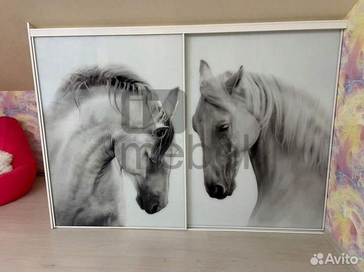 Распашной шкаф