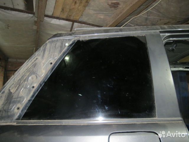 Стекло заднее правое форточка Range Rover Vogue