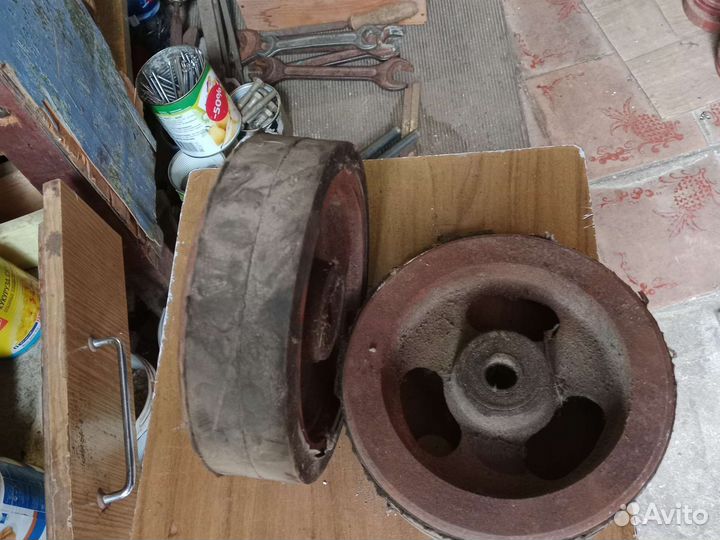 Колеса для тележек