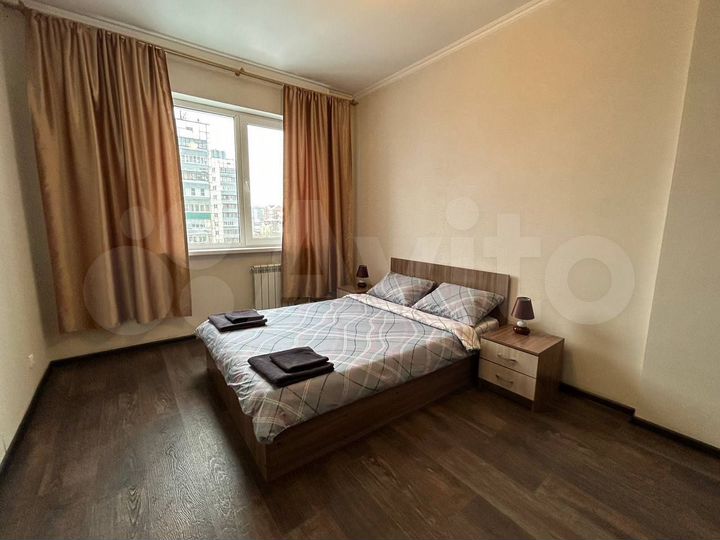 2-к. квартира, 65 м², 8/10 эт.