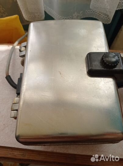 Элекровафельница эв-1.0/220