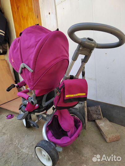 Трехколесный велосипед с родительской ручкой