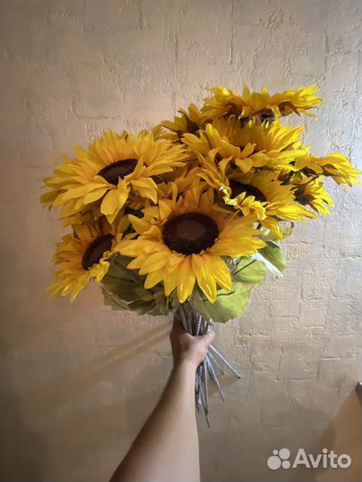 Искусственные подсолнухи