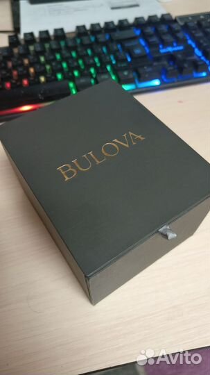 Часы Bulova