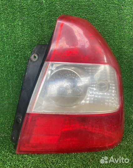 Правый фонарь Hyundai Accent II
