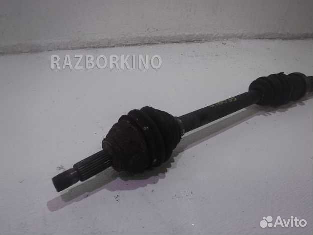 Привод передний правый