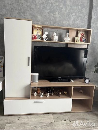 Стенка в гостиную под тв