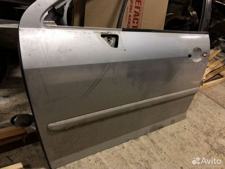 Дверь передняя левая Peugeot 407 1 DW10bted4