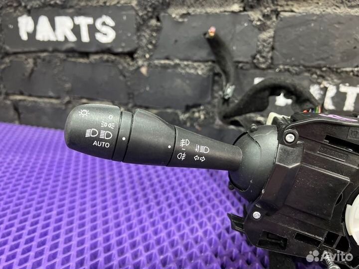 Подрулевой переключатель Renault Kaptur