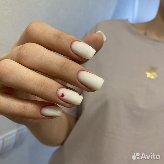 Маникюр