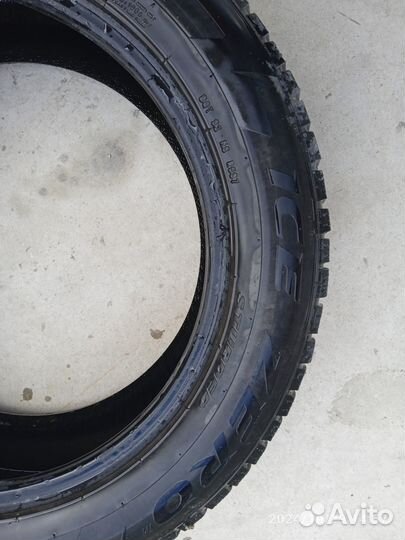 Pirelli Ice Zero 8.4/9 R16 и 5.40/11.5 R11 31N