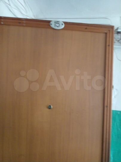 Доля в 2-к. квартире, 43 м², 2/2 эт.