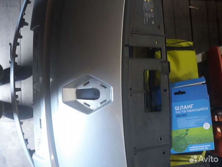 Продам бампер передний