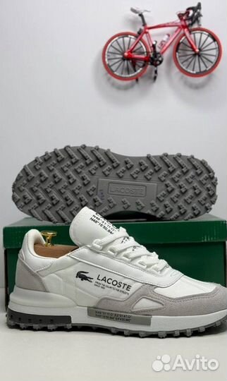 Кроссовки Lacoste спортивные