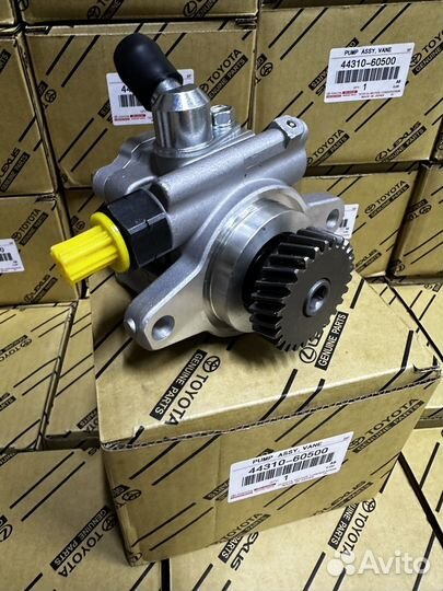 Насос гидроусилетеля гур Toyota 200 Lexus LX570