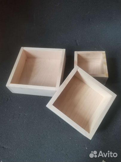 Коробка, ящик