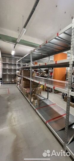 Стеллажи среднегрузовые (200 шт)