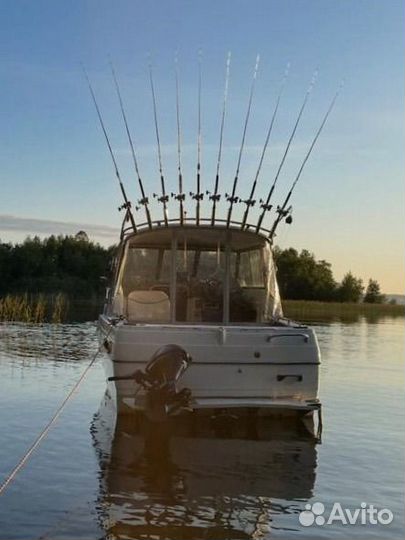 Катер Bayliner
