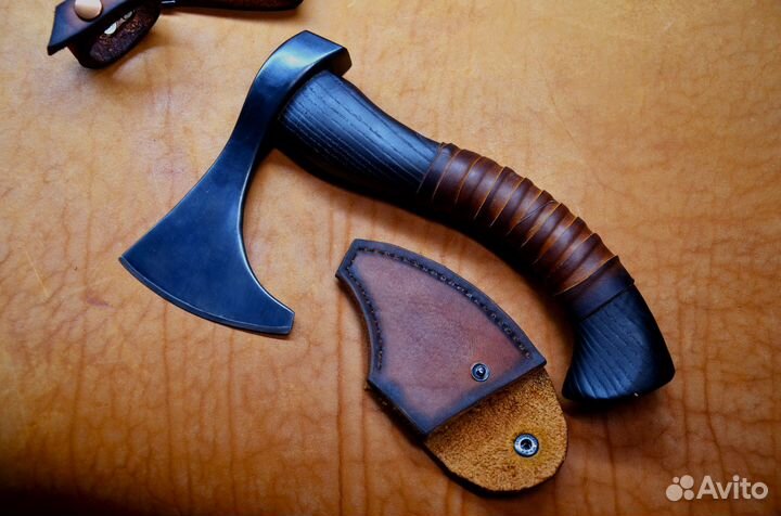 Топорик кованый ручной работы. Сталь 9XC