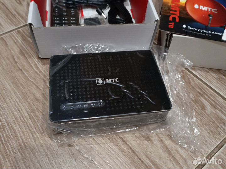 Спутниковая Тв приставка МТС модель s2 4900