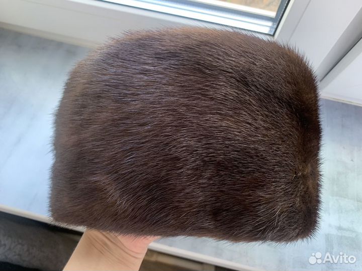 Женская норковая шапка