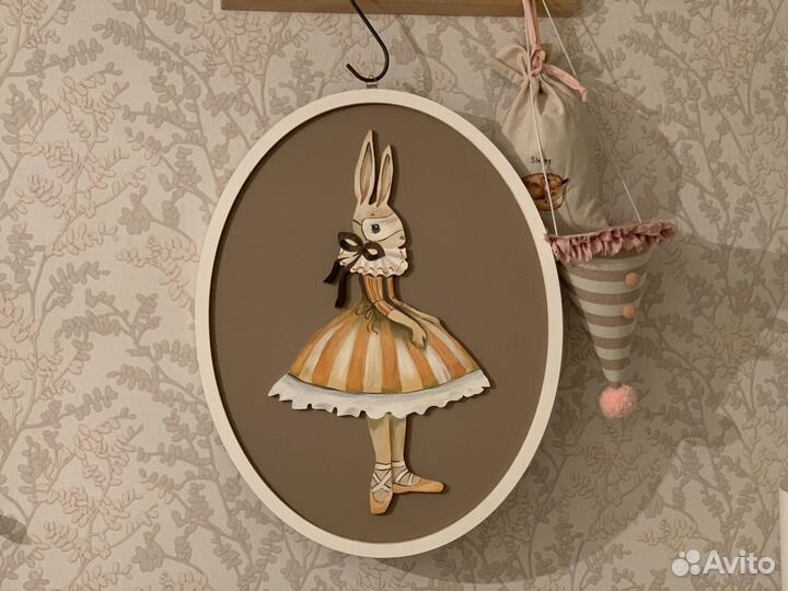 Деревянное панно в детскую комнату Mrs Mighetto