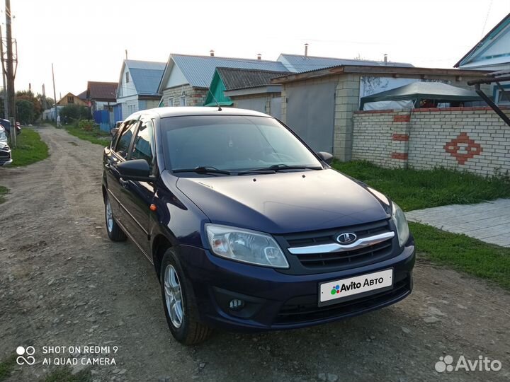 LADA Granta 1.6 МТ, 2015, 114 606 км