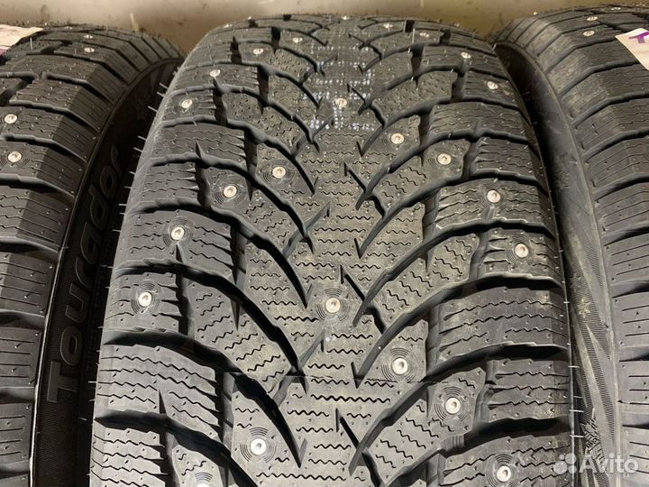 Tourador Ice Star TSW1 275/35 R19 T