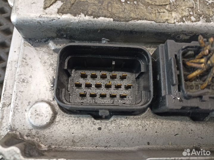 Блок управления двигателем