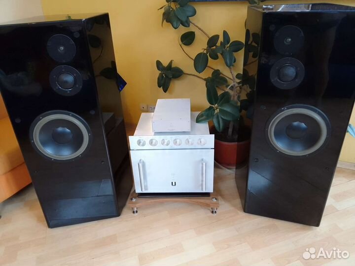 Стереосистема класса HI-END