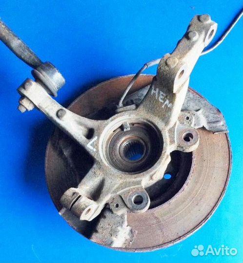 Ступица передняя левая Ситроен Немо 2008