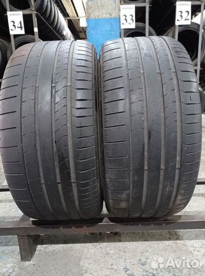 Pirelli P Zero PZ4 295/35 R21 98W
