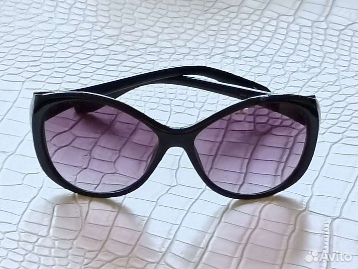 Солнцезащитные очки женские