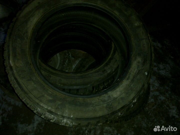 Kumho I'Zen Wis KW19 195/60 R15 100H