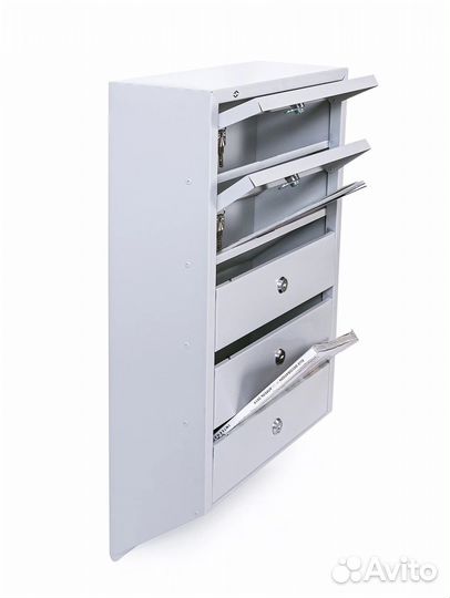 Почтовые ящики в подъезд