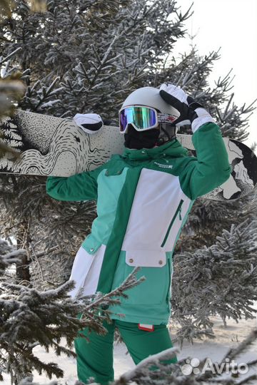 Куртка горнолыжная женская