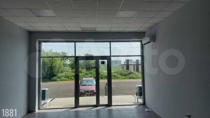 Сдам торговое помещение, 750 м²