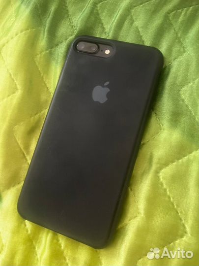 iPhone 7+на 128 гб
