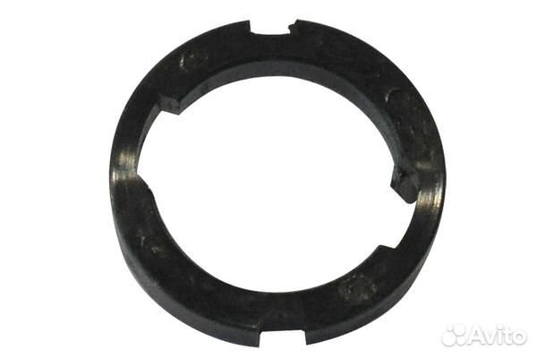 Втулка замка багажника renault logan