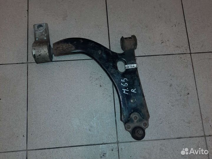 Рычаг передний правый Ford Fiesta Mk 5